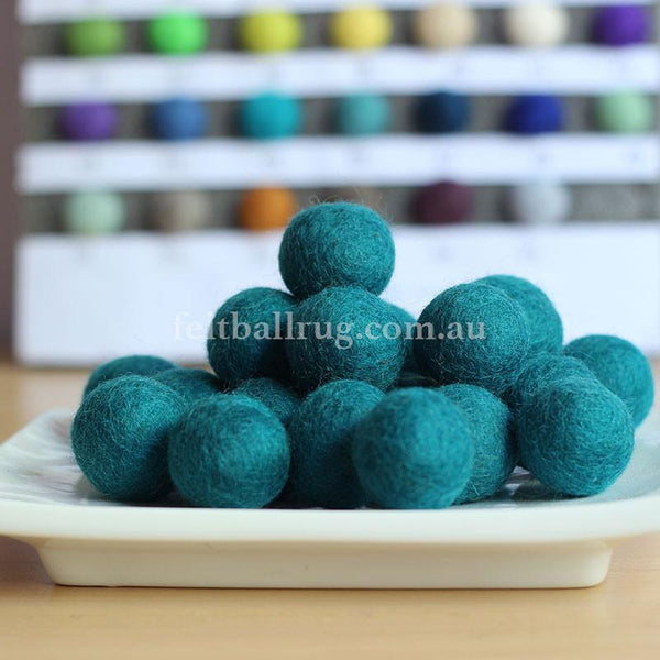 Felt Ball Turquoise 1 CM,  2 CM, 2.5 CM, 3 CM, 4 CM Colour 33 - Felt Ball Rug USA - 1