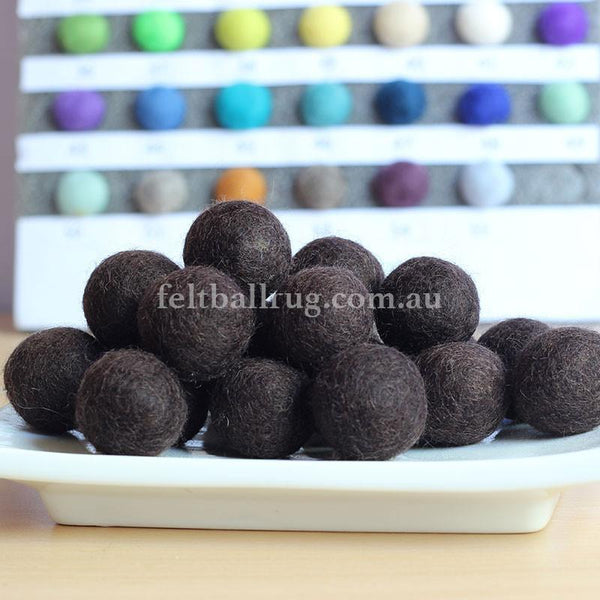 Felt Ball Dark Chocolate 1 CM,  2 CM, 2.5 CM, 3 CM, 4 CM Colour 27 - Felt Ball Rug USA - 1