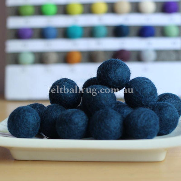 High Quality Blue Felt Balls Wholesale 1cm-3cm