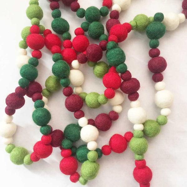 felt ball Christmas garland